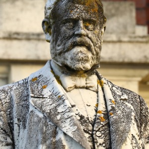 Seddon Statue