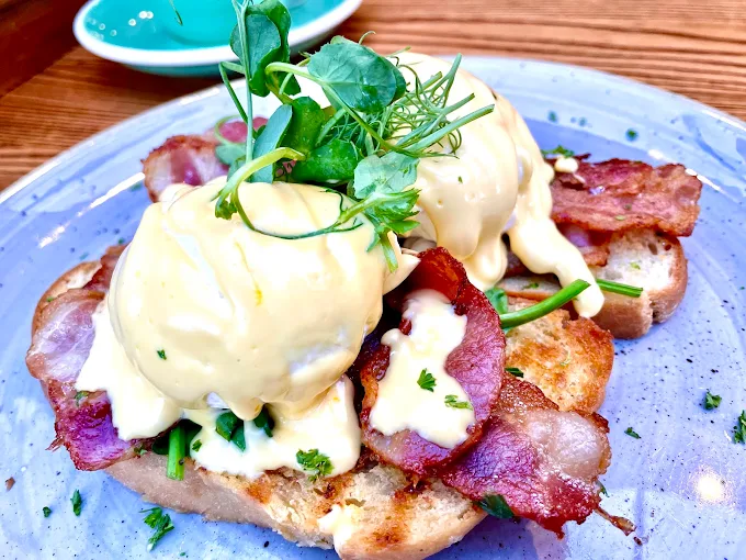 Stumpers Bar and Cafe