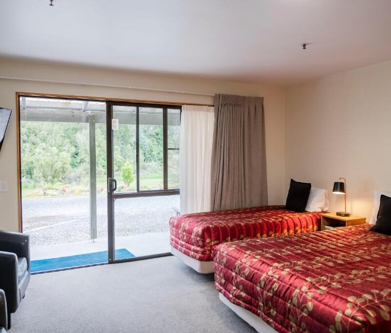 Asure Aspiring Court Motel