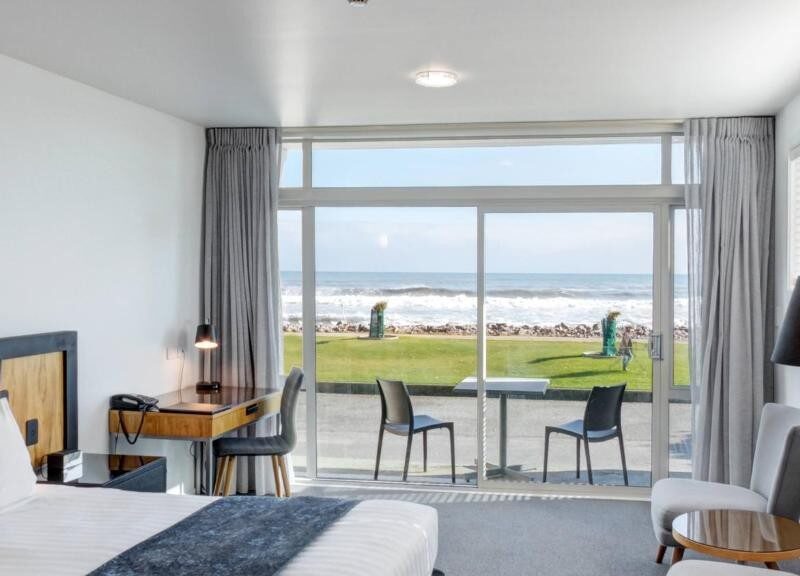 Beachfront Hotel Hokitika